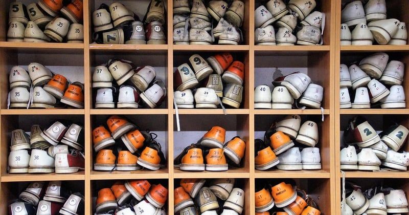 Chaussures de bowling trop grandes ? 5 astuces simples pour les resserrer