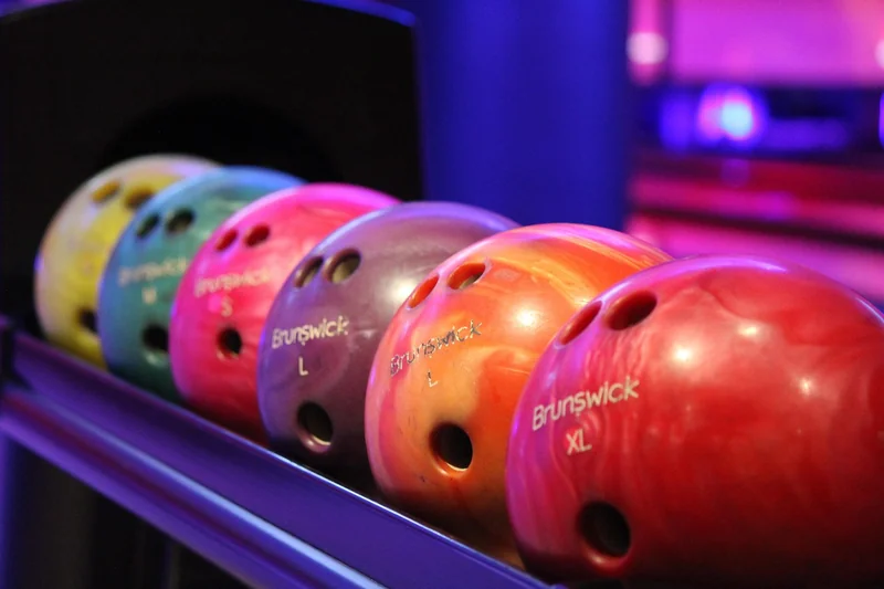 Comparatif des meilleures marques de boules de bowling en 2026